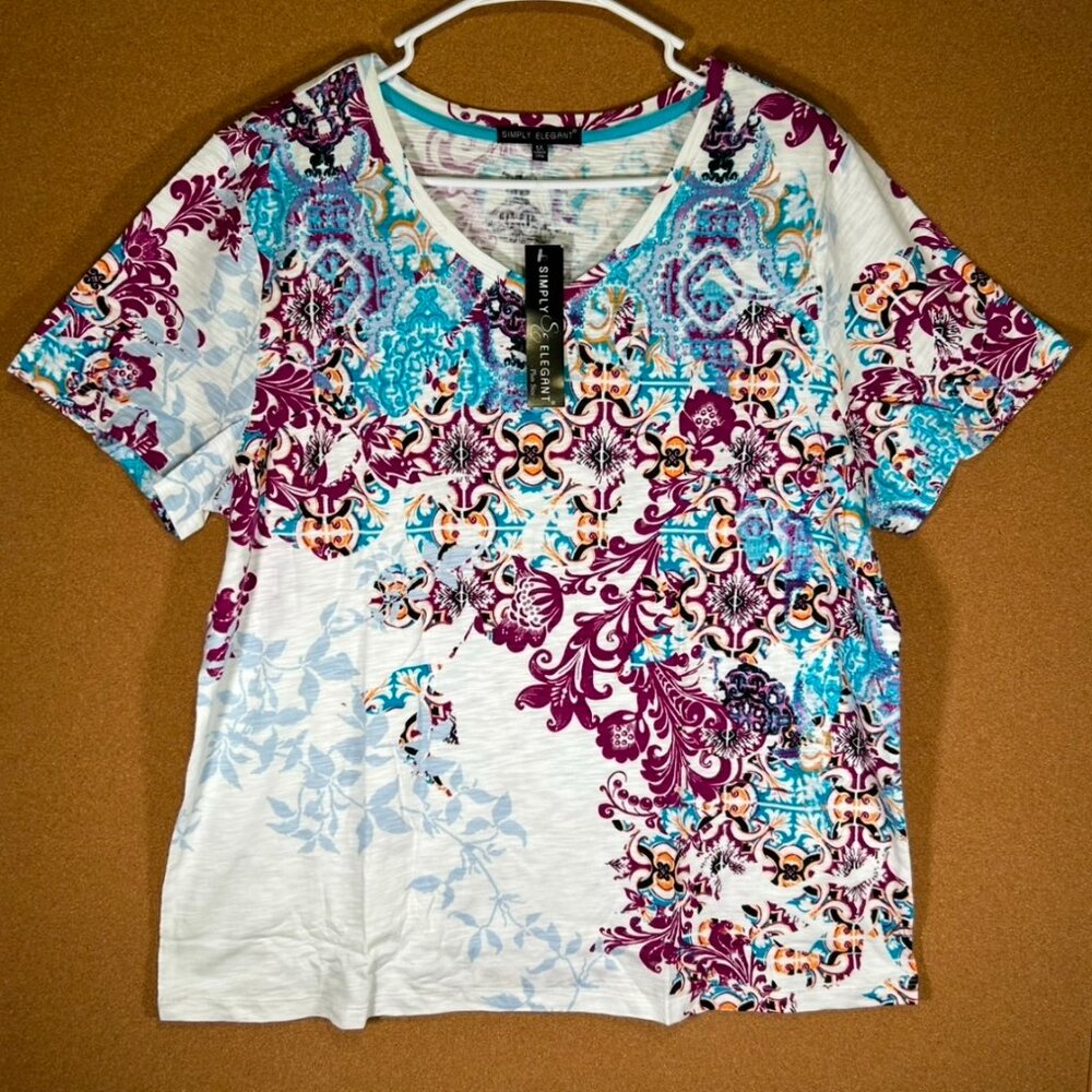 Simply Elegant Plus Women 2X White Tshirt Top Blouse V Neck Short Sleeve NWT
